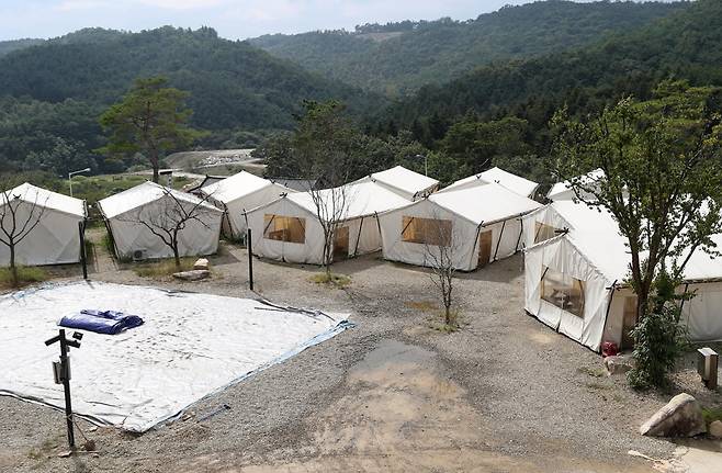 경북의 한 글램핑장이 한산한 모습을 보이고 있다. /연합뉴스