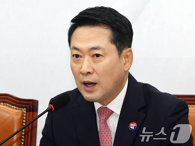 장동혁 국민의힘 대표가 20일 오전 서울 여의도 국회에서 열린 최고위원회의에서 모두발언을 하고 있다. 2026.7.20 ⓒ 뉴스1 황기선 기자