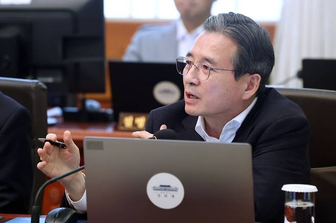 김용범 정책실장이 14일 청와대에서 이재명 대통령 주재로 열린 국무회의에서 발언하고 있다. 2026.7.14 청와대통신사진기자단