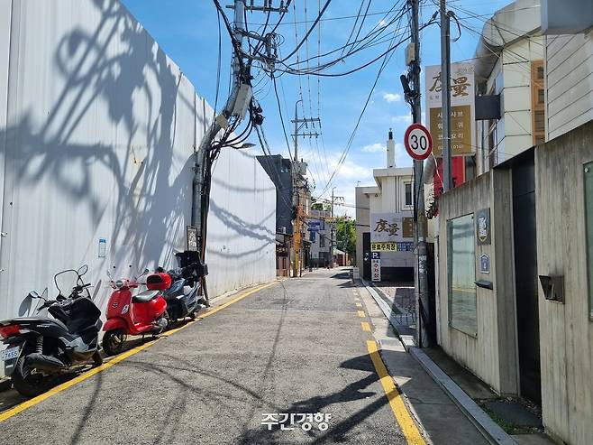 7월 7일 서울 종로구 서촌 일대 골목. 문광호 기자