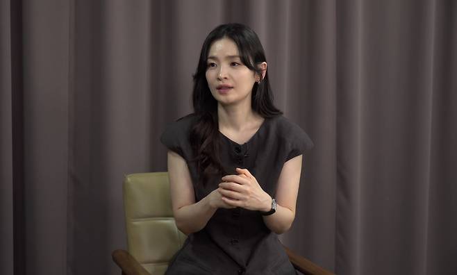 8년 만에 '갈매기'로 연극 무대 복귀하는 배우 전미도 (서울=연합뉴스) 이세영 기자 = 지난 14일 서울 종로구 율곡로 연합뉴스 스튜디오에서 인터뷰하는 배우 전미도. 2026. 7. 14. seva@yna.co.kr