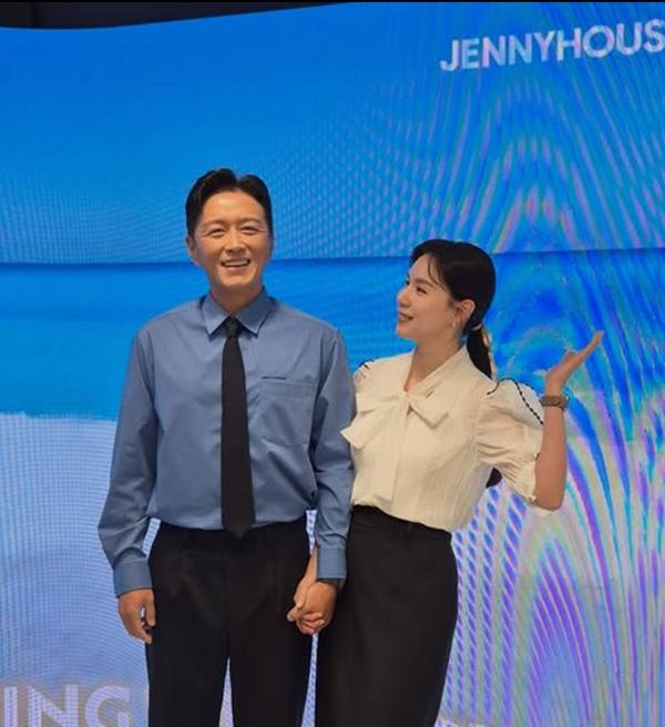 진태현 박시은 부부 / 사진=SNS 캡처