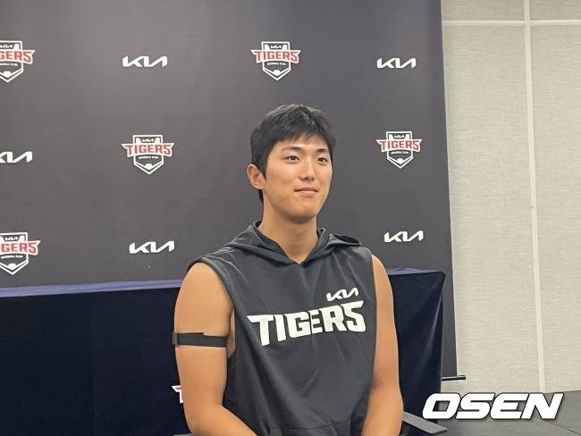 인터뷰에 응하는 이의리./OSEN DB