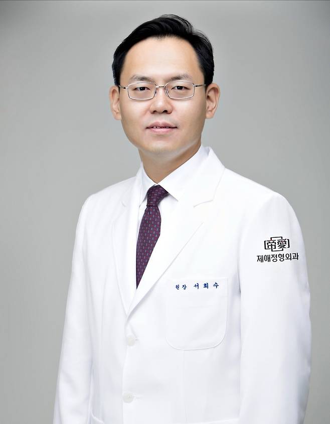 서희수 원장|출처: 제애정형외과