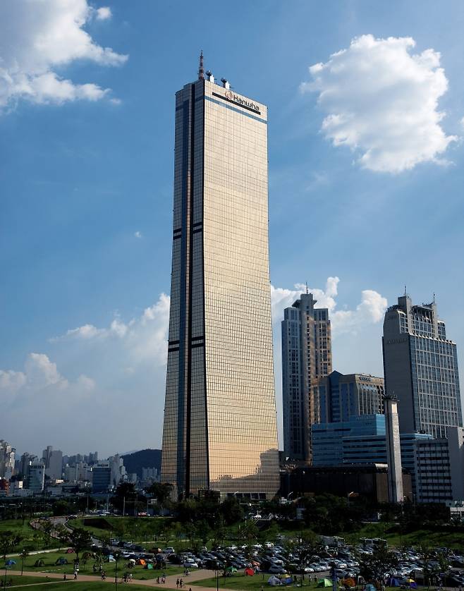 한화생명 사옥. 사진제공=한화생명