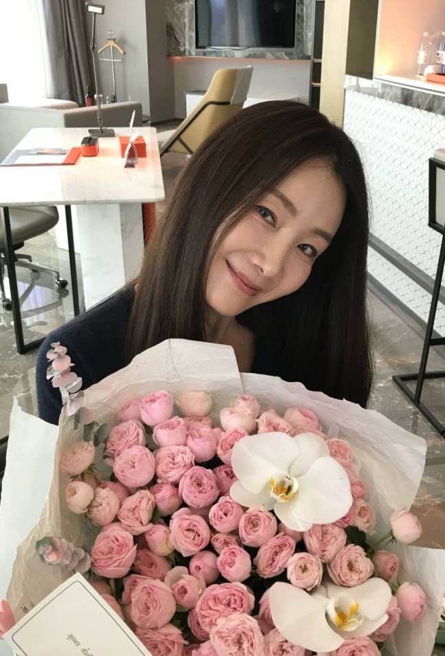 /사진=최지우 SNS