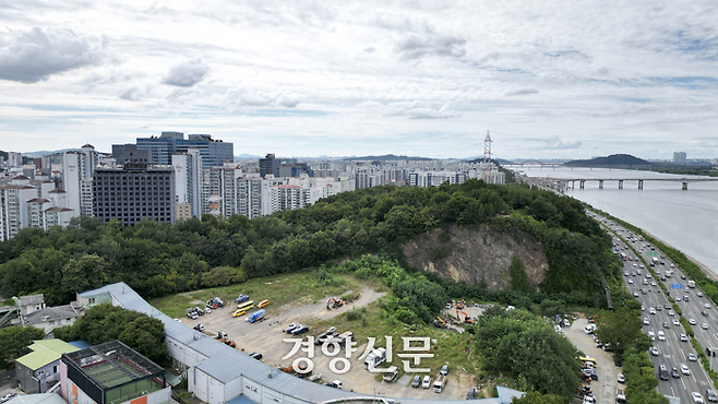 13일 8.13 공급대책 신규 공공주택지구 후보지에 포함된 서울 강서구 염창근린공원 일대. 문재원 기자
