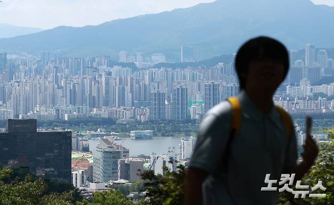 서울 시내 아파트 단지의 모습. 류영주 기자