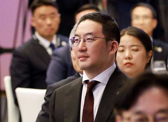 구광모 LG그룹 회장이 지난해 11월 1일 경북 경주 소노캄에서 열린 이재명 대통령 주최 시진핑 중국 국가주석을 위한 국빈만찬에 참석해 있다. ⓒ연합뉴스