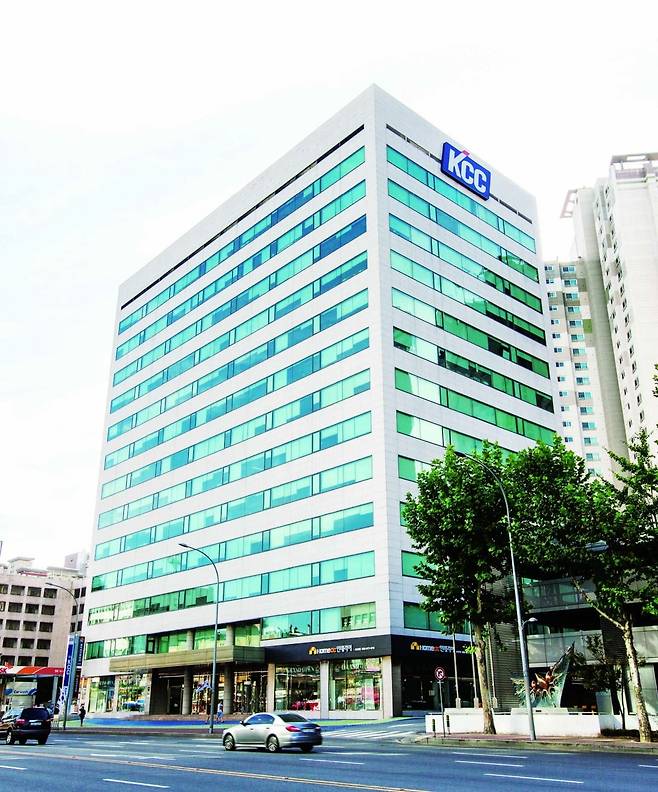 KCC 본사 전경. 한경DB