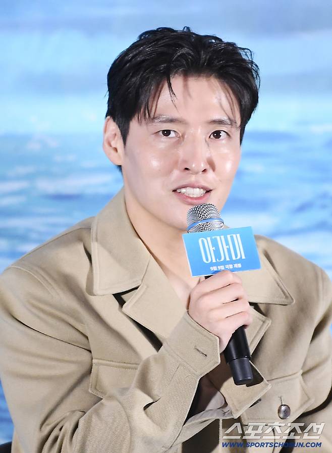 애니메이션 영화 '아가미' 언론시사회가 26일 오후 서울 용산CGV에서 열렸다. 목소리 연기를 한 배우 강하늘이 질문에 답하고 있다. 정재근 기자 cjg@sportschosun.com/2026.8.26/