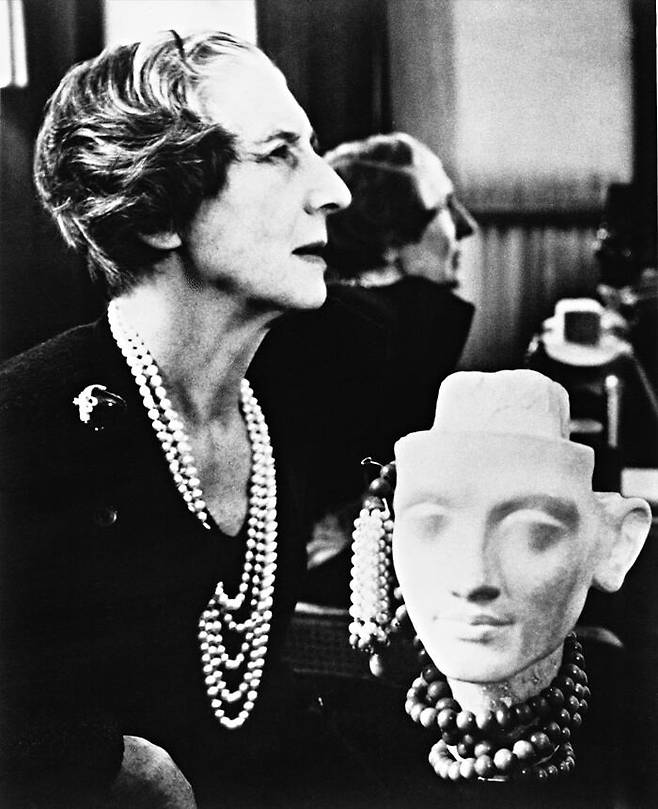 하이 주얼리 크리에이티브 디렉터. 쟌느 투상. ©The Cecil Beaton Studio Archive at Sotheby's