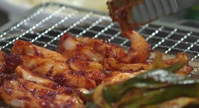 '전현무계획4' 포항 모리국수·개복치 대창구이 가게