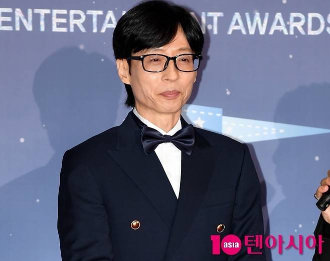 유재석 진행의 '해피투게더'가 3주 만에 다시 1%대 시청률 추락했다 ./사진=텐아시아DB