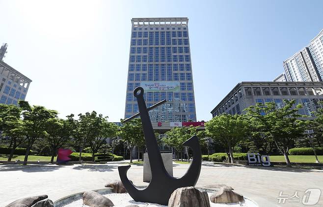 부산시청 전경 ⓒ 뉴스1 윤일지 기자