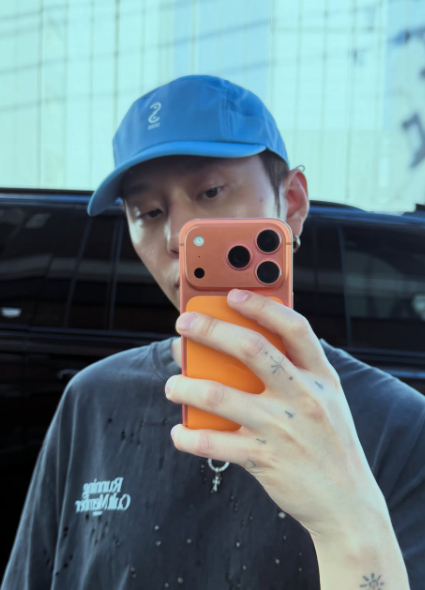 용준형 SNS.