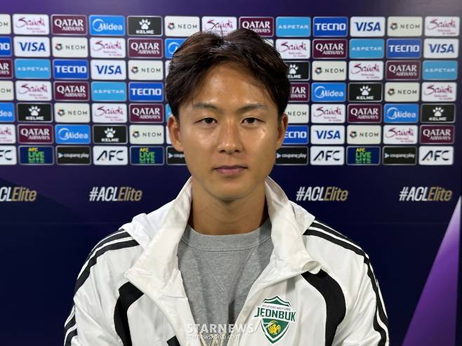 가시와 레이솔과 아시아챔피언스리그 엘리트 경기 후 믹스드존에서 만난 이승우. /사진=박건도 기자