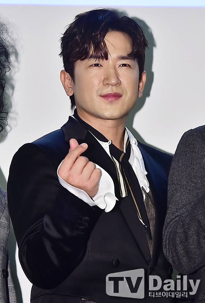 이민우