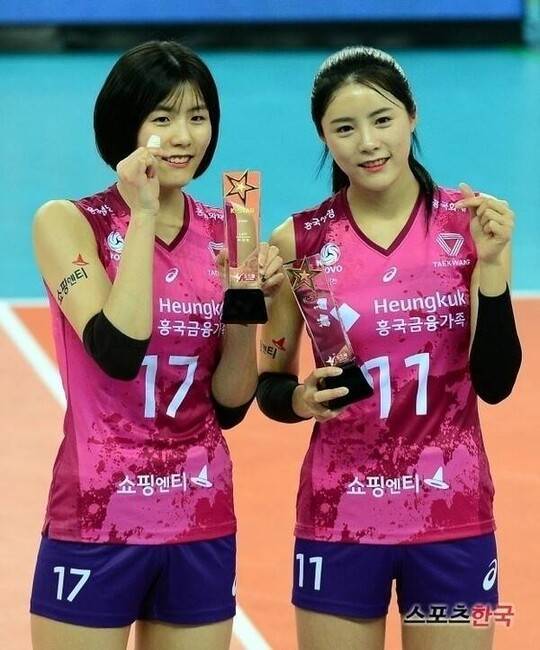 이재영(왼쪽)·이다영. ⓒ스포츠한국DB