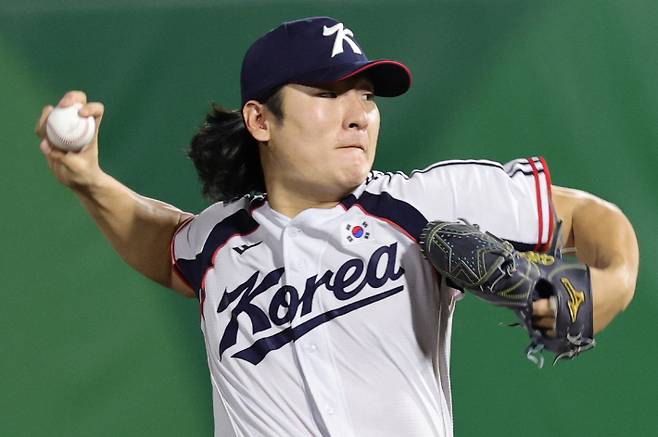 21일 일본 아이치현 오카자키 중앙종합공원야구장에서 열린 2026 아이치·나고야아시안게임 야구 B조 조별리그 1차전 대한민국과 대만의 경기. 대한민국 선발 곽빈이 역투하고 있다. 연합뉴스