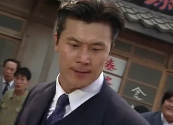 2002년 방송된 드라마 '야인시대' 속 이정용의 모습. SBS 영상 캡처