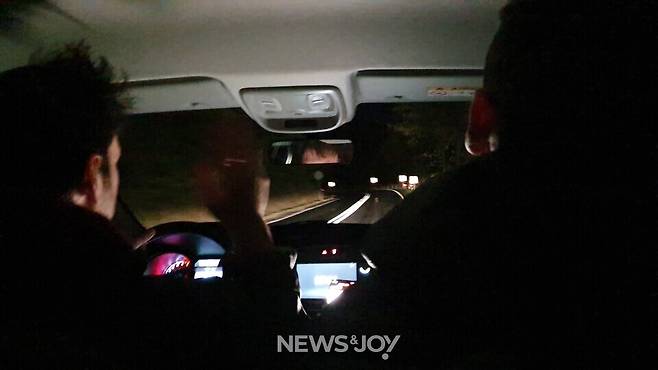 길을 잃었고, 누군가의 선의로 길을 다시 찾았다. 나를 구해 준 이스라엘 형님들. 사진 제공 나선진