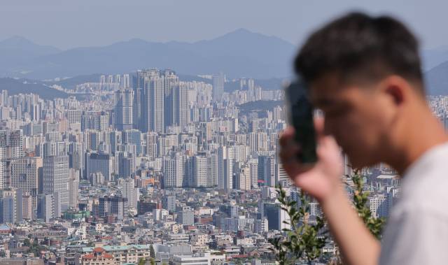 ▲20일 서울 남산에서 바라본 서울 시내 아파트 단지 모습. ⓒ연합뉴스