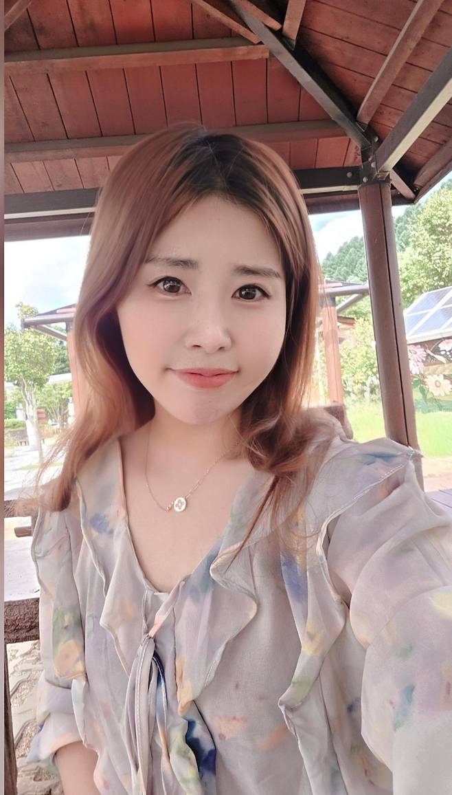지난해 여름 강원 홍천군에 정착하기로 결심할 무렵의 장진희 씨. 장진희 씨 제공