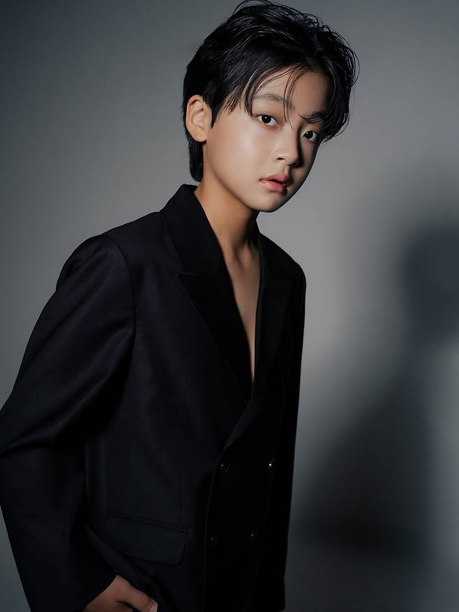 드라마 '하이바이, 마마!'에서 김태희의 딸로 출연했던 아역 배우 서우진이 훌쩍 성장한 근황을 공개해 화제다.