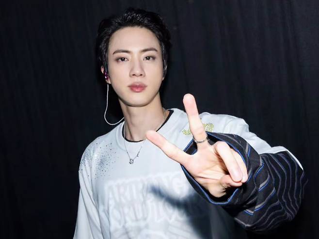 방탄소년단 진, 마이원픽 K팝 개인 부문 10월 4주차 1위..누적 138주 '정상'