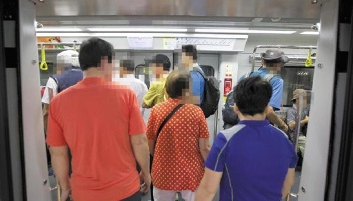 분당선 모란역에서 열차 고장.. 출근길 '발 동동'