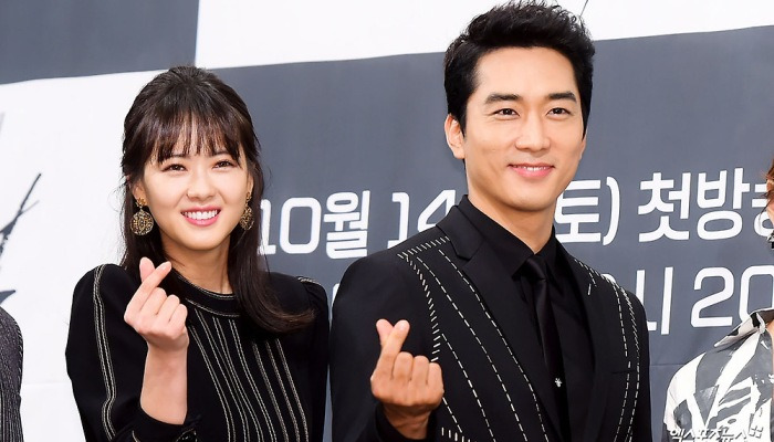 [엑's HD] '블랙' 고아라 송승헌 '우리는 블랙 커플'