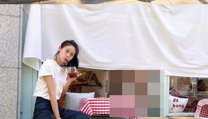 설현, 상큼미 폭발..발랄&middot;귀여운 표정으로 팬심 저격