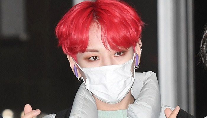 위아이 장대현, 강렬하게 물들인 손하트 [포토엔HD]