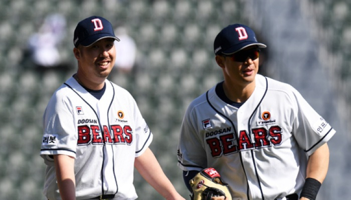 유희관 '승리 요건 갖추고 미소' [MK포토]