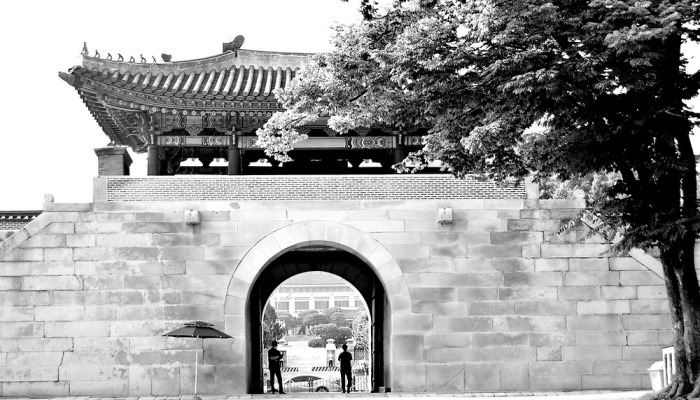 [포토친구] 경복궁 신무문을 통하여